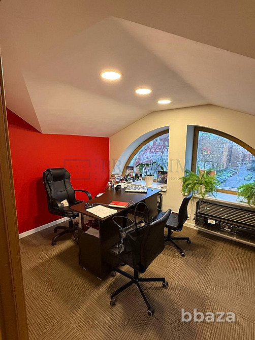 Сдается офисное помещение 900 м² Москва - изображение 9