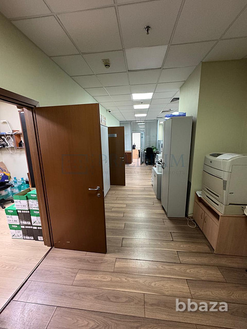 Сдается офисное помещение 900 м² Москва - изображение 3