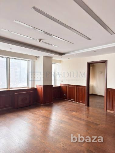 Сдается офисное помещение 430 м² Москва - изображение 1
