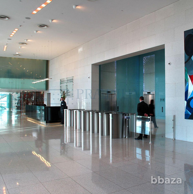 Сдается офисное помещение 556 м² Москва - изображение 7