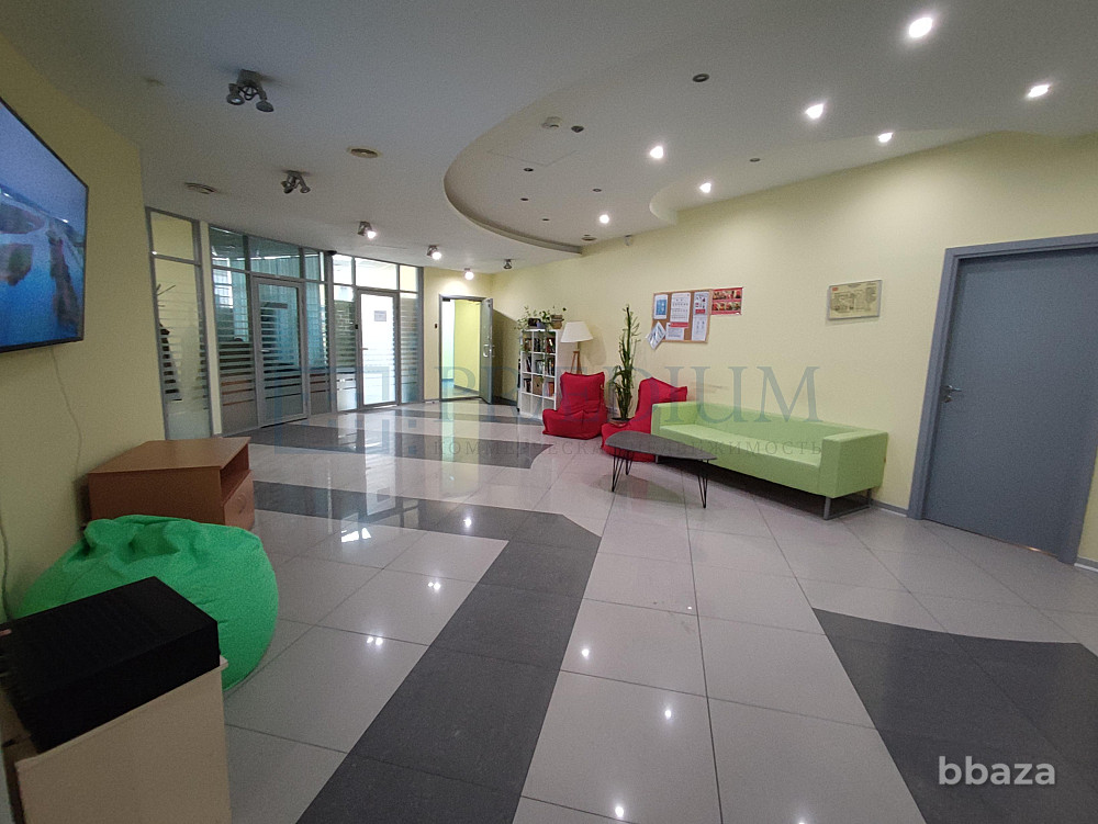 Продается офисное помещение 1421 м² Москва - изображение 1