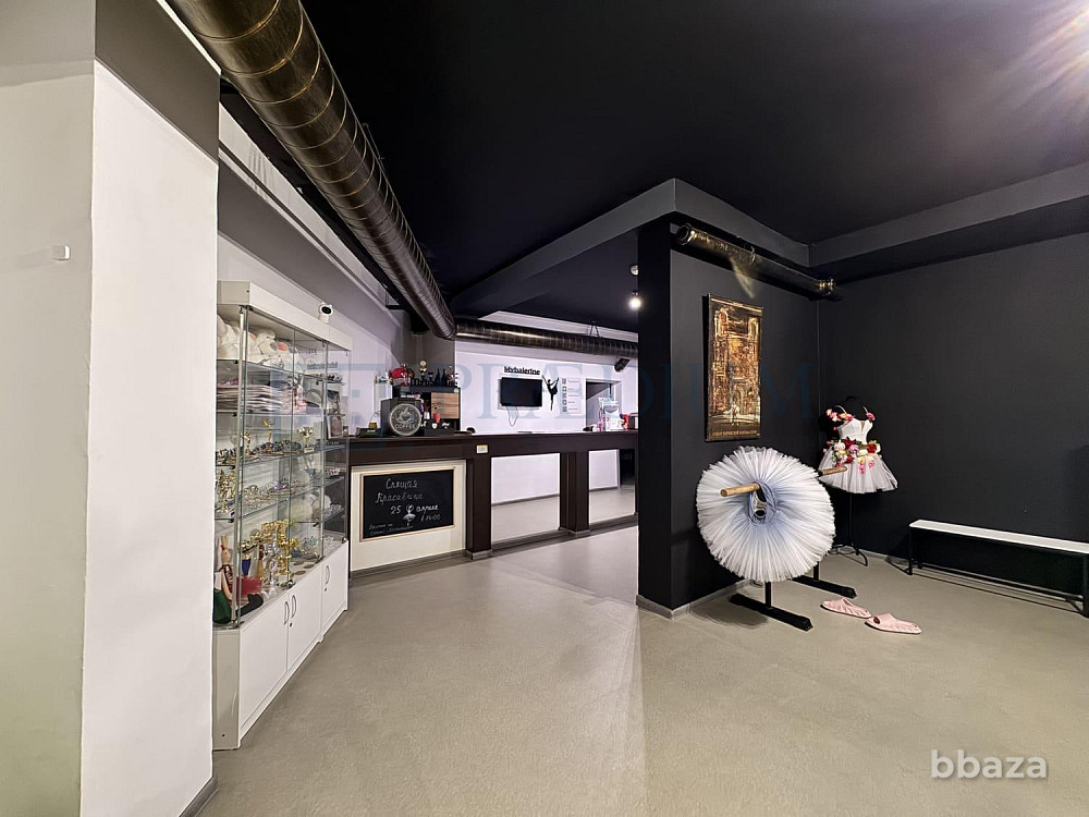 Сдается помещение свободного назначения 551 м² Москва - изображение 1