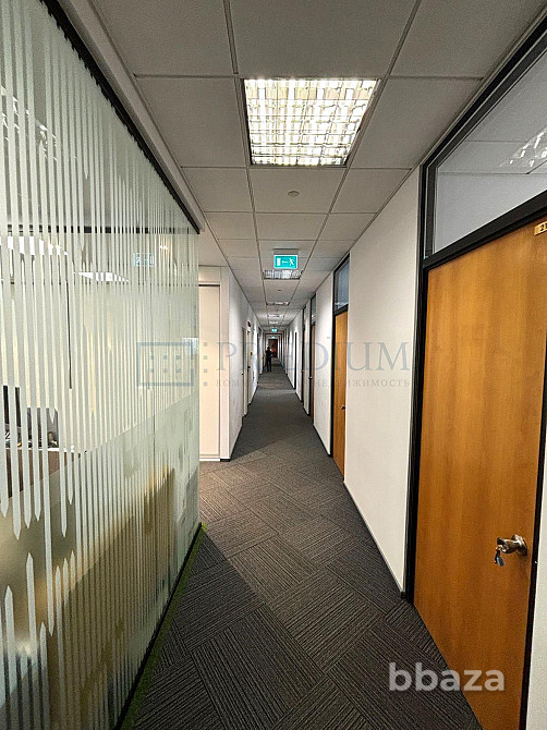 Сдается офисное помещение 952 м² Москва - изображение 10