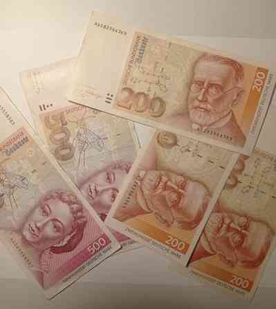 Обмен старые Швейцарские франки, бумажные Английские фунты и др. Москва