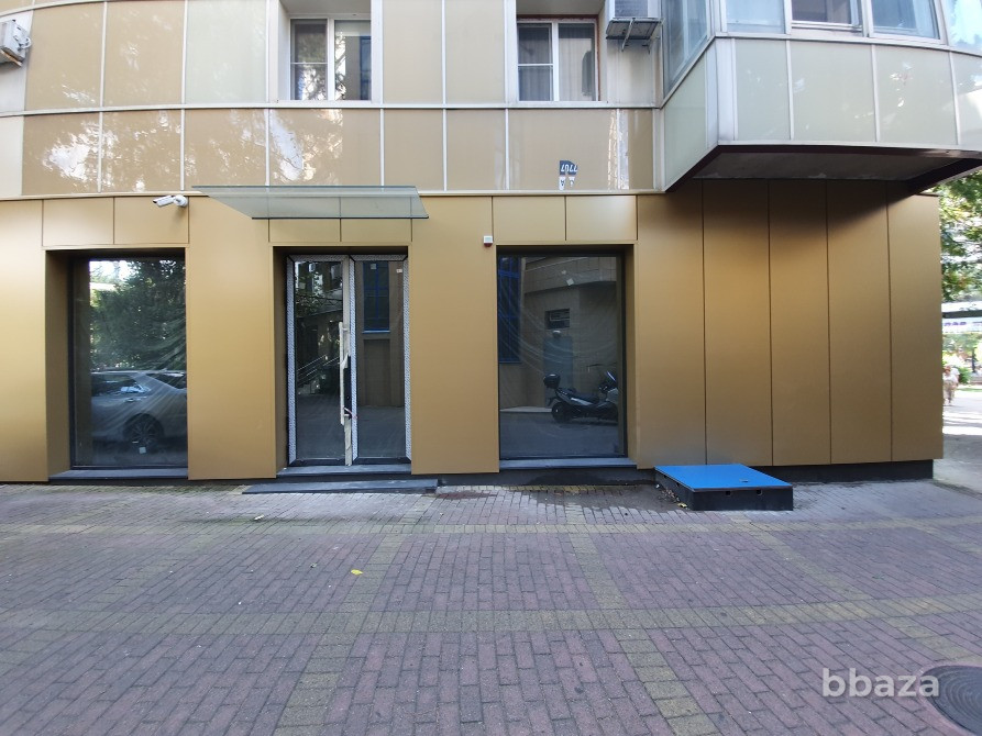 Сдаю в аренду 91,5 кв.м. на 1 этаже в центре Сочи, высокая проходимость Сочи - изображение 3