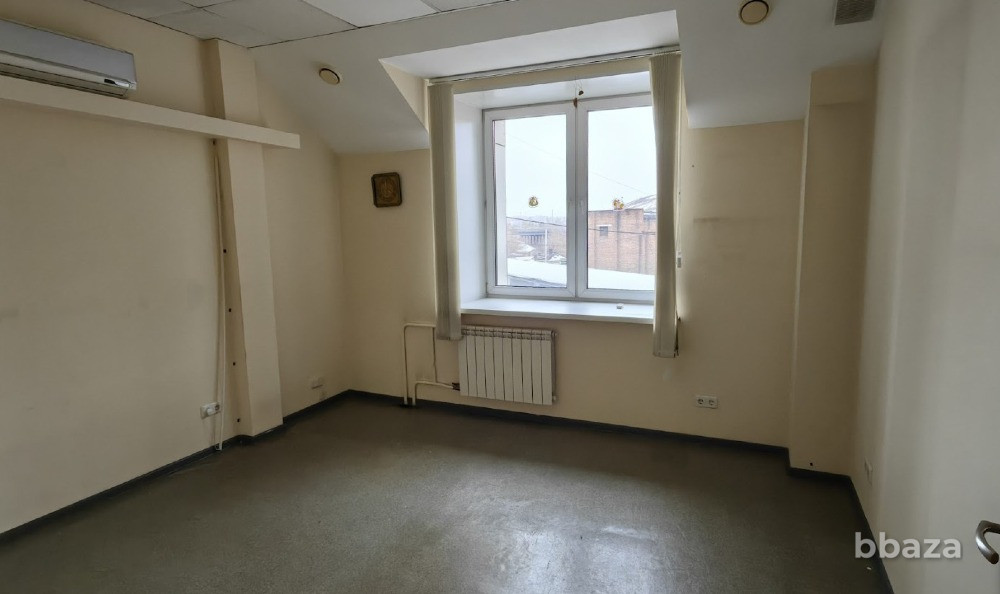 Офис в самом центре города 189 м² 1 линия Красноярск - изображение 5