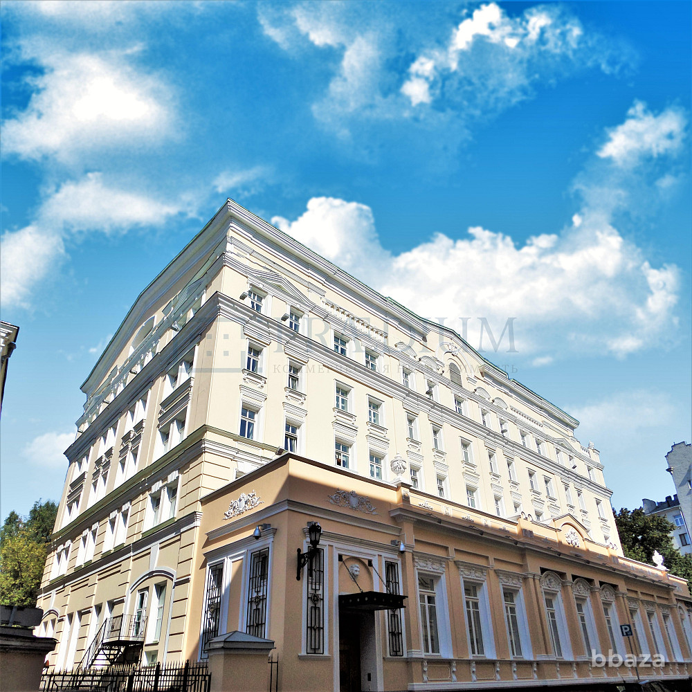 Сдается офисное помещение 840 м² Москва - изображение 1