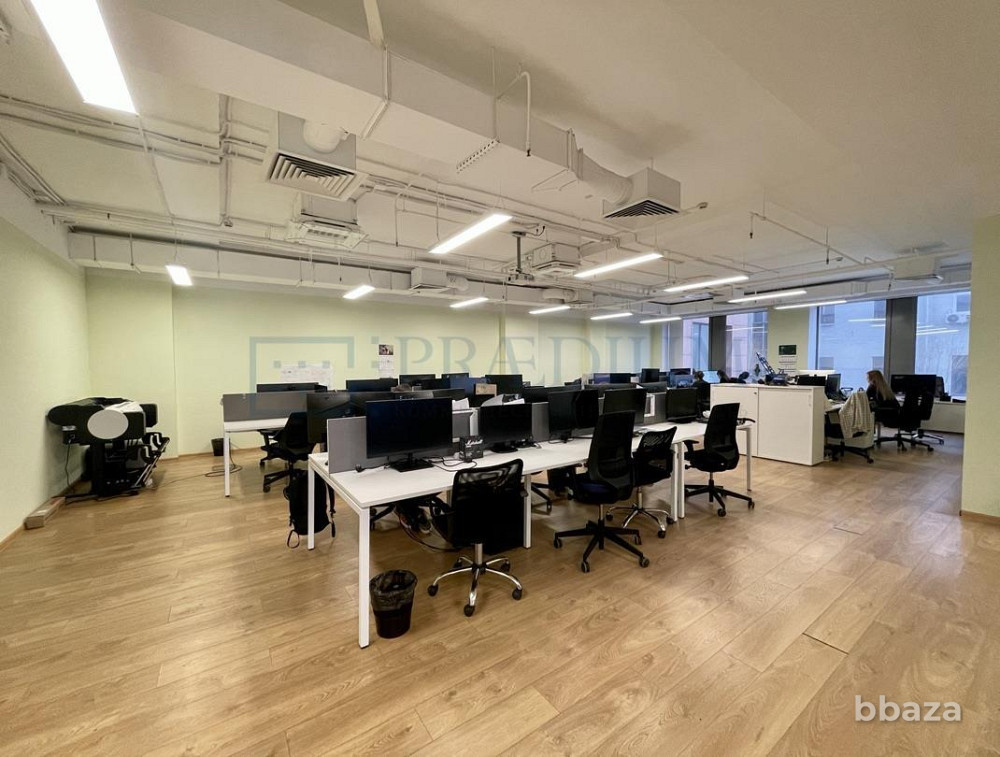 Сдается офисное помещение 827 м² Москва - изображение 1