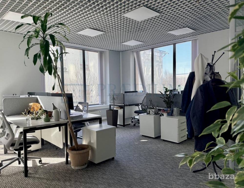 Сдается офисное помещение 827 м² Москва - изображение 2