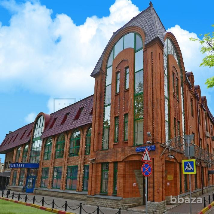 Сдается офисное помещение 345 м² Москва - изображение 1