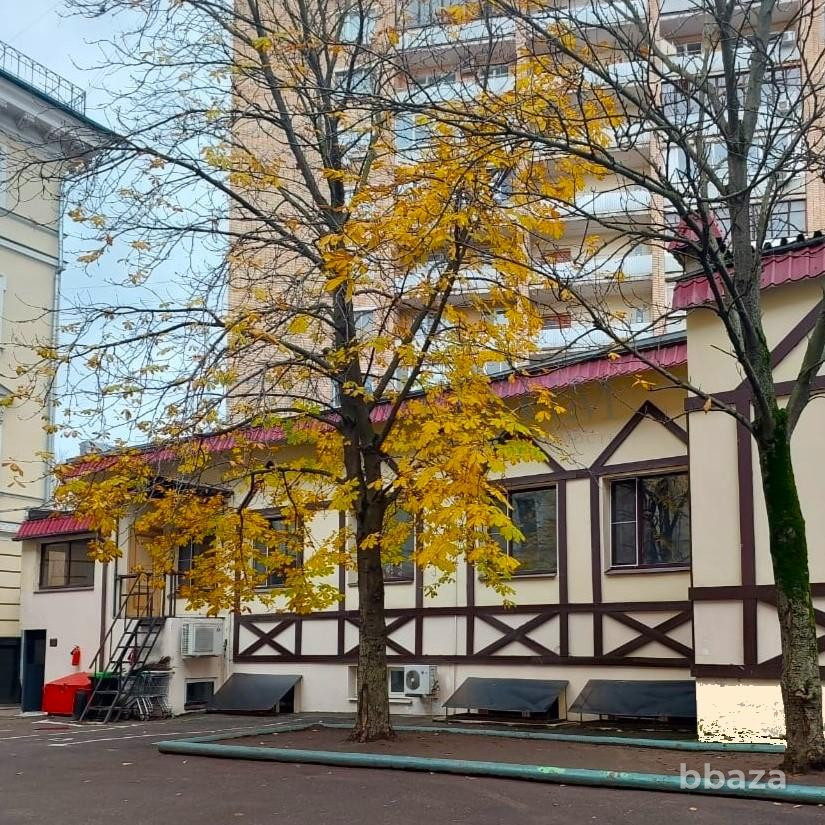 Сдается офисное помещение 228 м² Москва - изображение 2