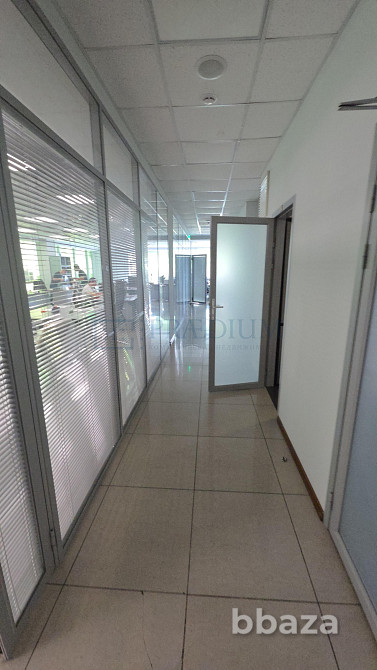 Продается офисное помещение 624 м² Москва - изображение 5