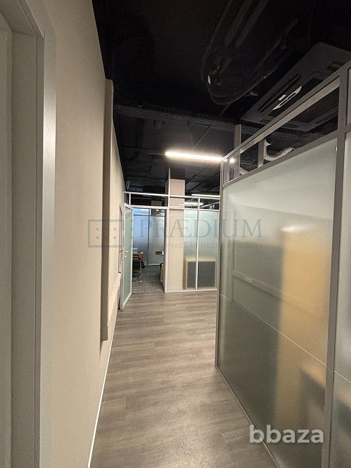 Сдается офисное помещение 222 м² Москва - изображение 4