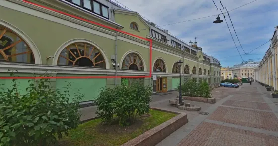 Под развлечения, клуб, обучение, спорт, торговлю в центре у Невского пр. Санкт-Петербург