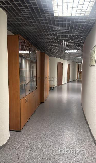 Сдается офисное помещение 770 м² Москва - изображение 1