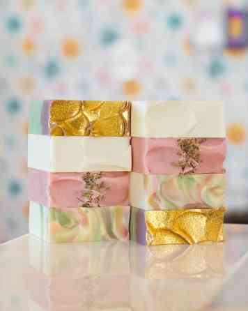 Натуpaльное мылo ручной работы. Новосибирск