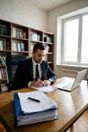 Услуги юриста для политиков в Челябинске Челябинск