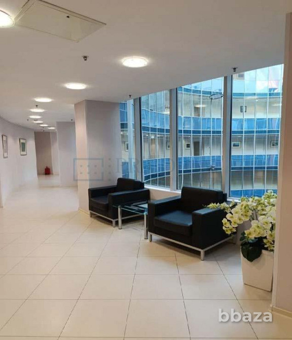 Сдается офисное помещение 252 м² Москва - изображение 1