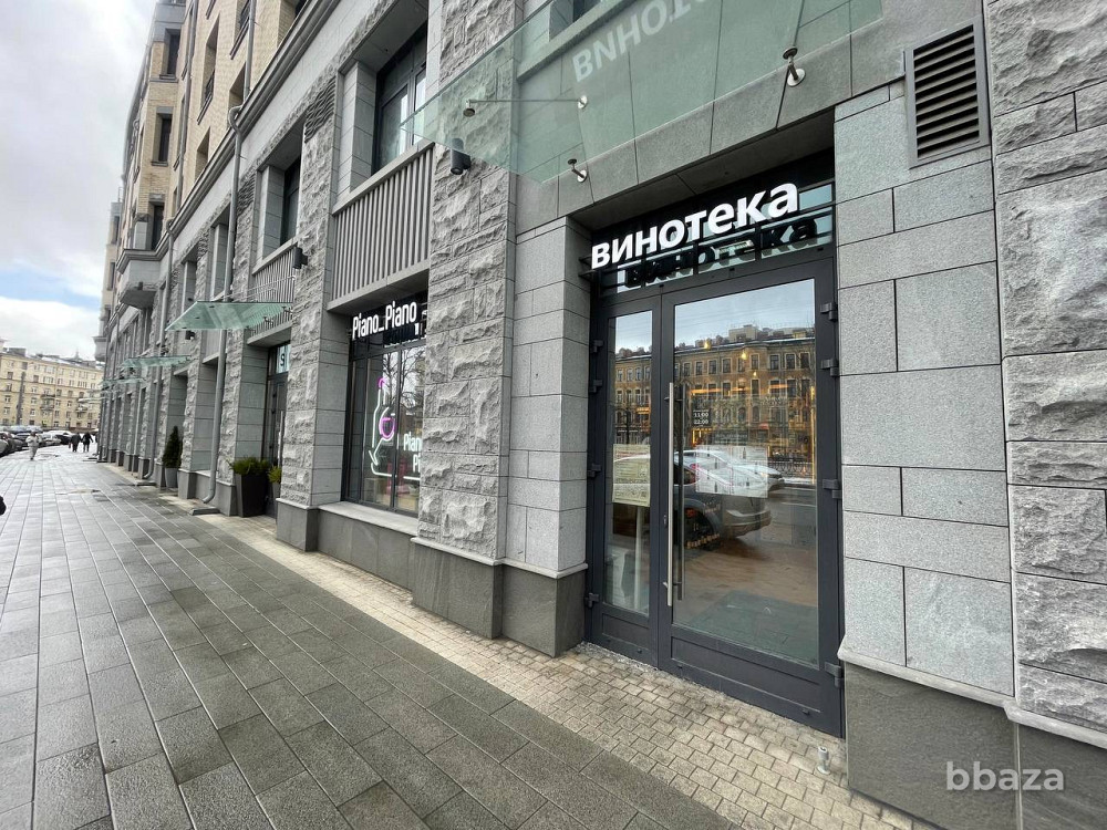 Продается готовый бизнес сеть винотек 58.6 м2 Санкт-Петербург - изображение 1