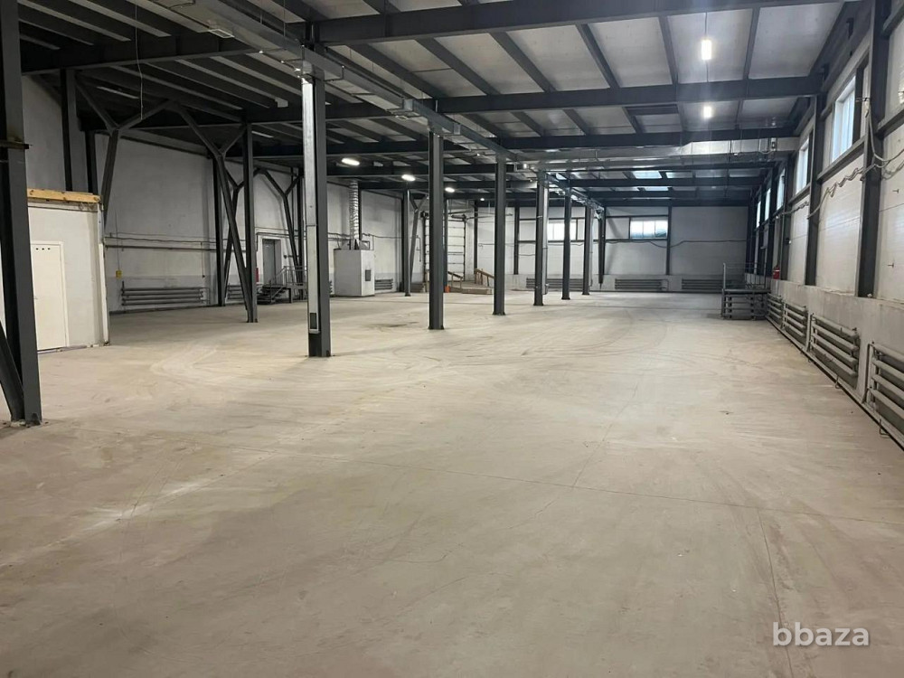 Сдам теплый склад 1006 м2 на первой линии Северного шоссе Красноярск - изображение 1