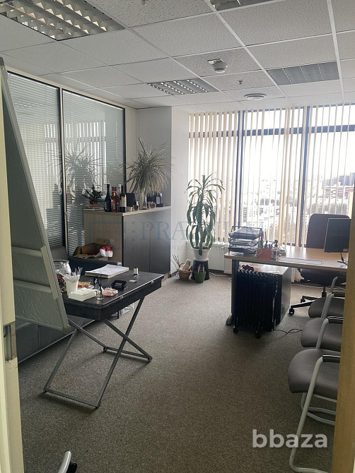 Сдается офисное помещение 206 м² Москва - изображение 3
