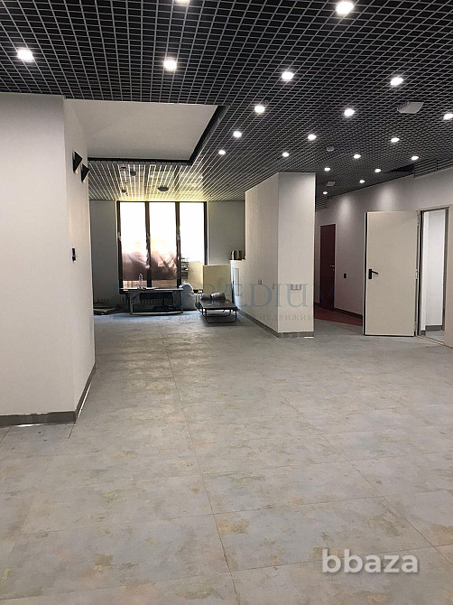Сдается офисное помещение 980 м² Москва - изображение 3