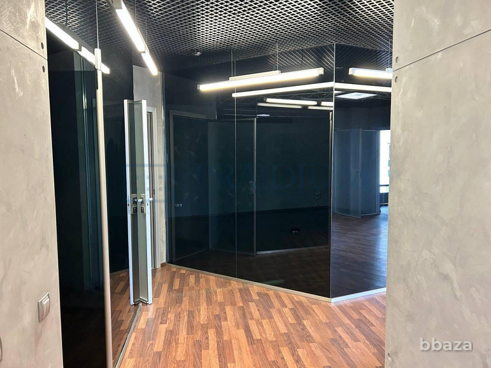 Сдается офисное помещение 395 м² Москва - изображение 3
