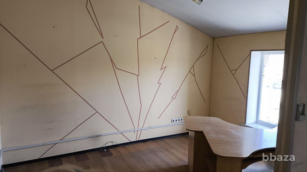 Аренда офиса 134.4 м2 село Крым - изображение 8