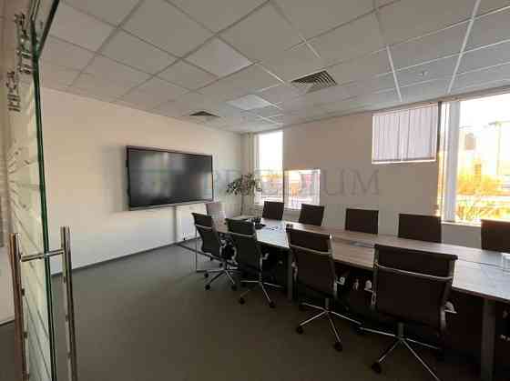 Сдается офисное помещение 1050 м² Москва