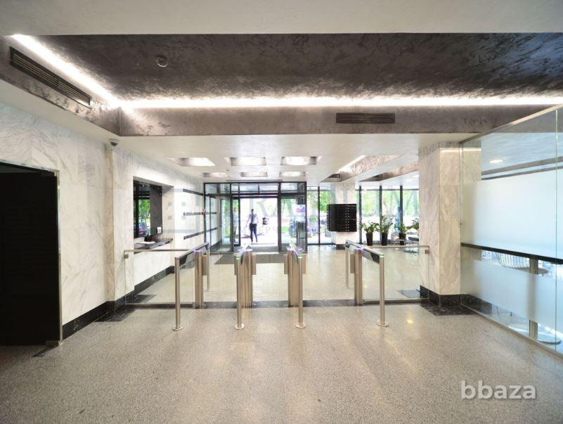 Сдается офисное помещение 252 м² Москва - изображение 4