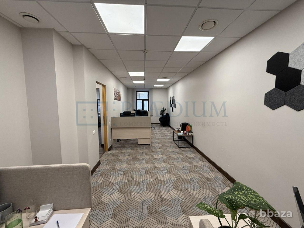 Сдается офисное помещение 253 м² Москва - изображение 7