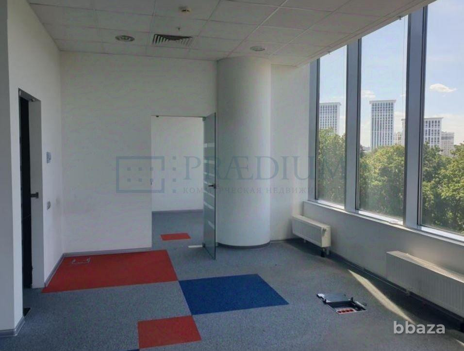 Сдается офисное помещение 710 м² Москва - изображение 3