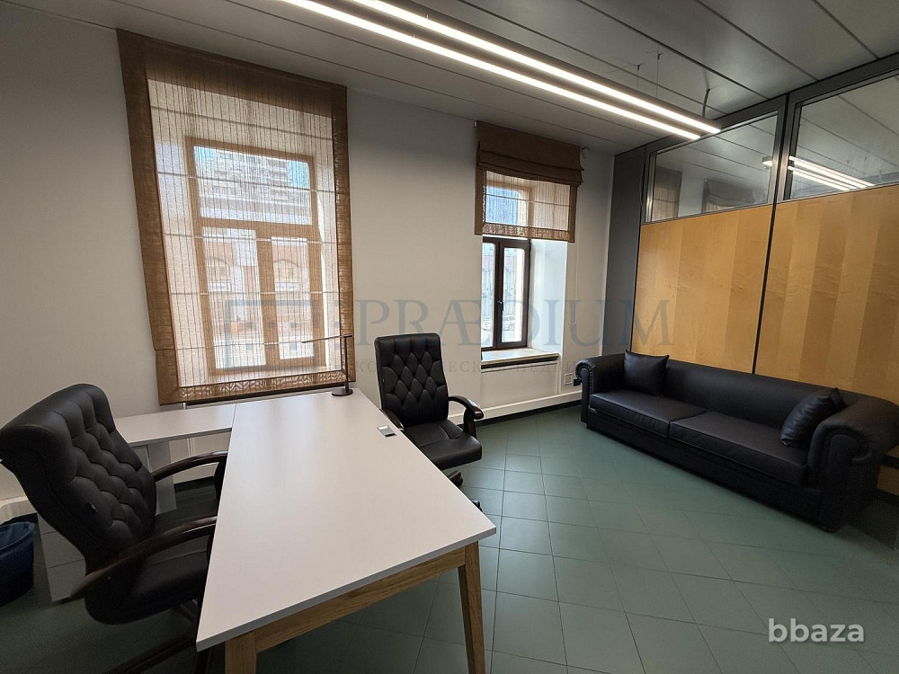 Сдается офисное помещение 272 м² Москва - изображение 2