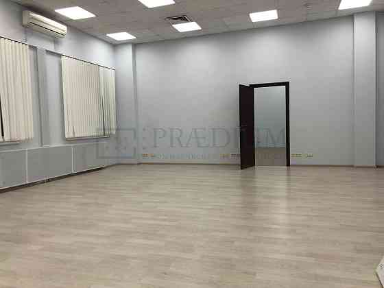 Продается офисное помещение 8330 м² Москва