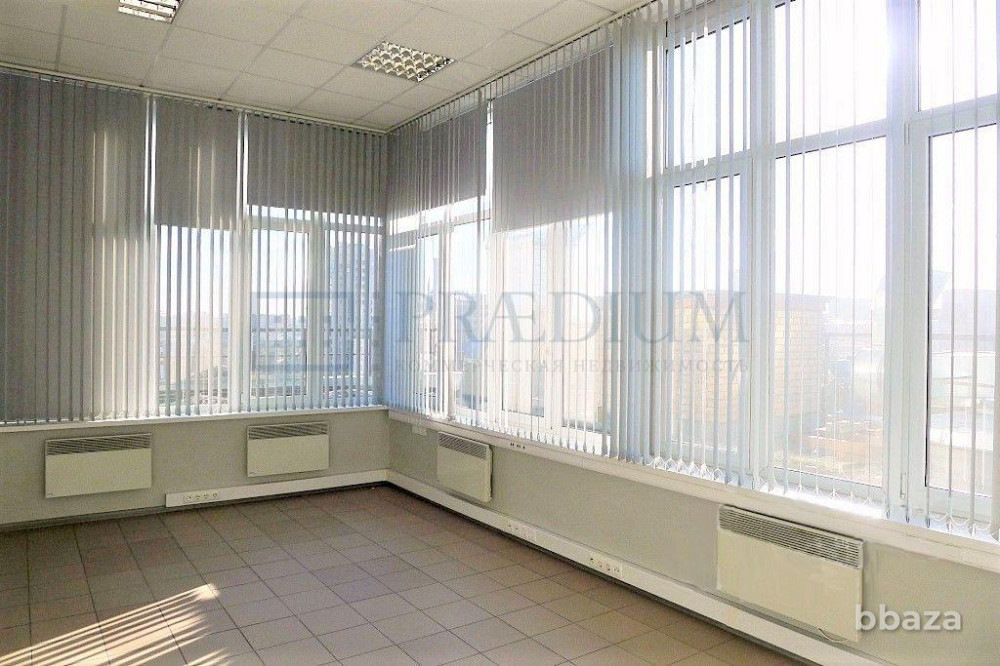 Продается офисное помещение 8330 м² Москва - изображение 1