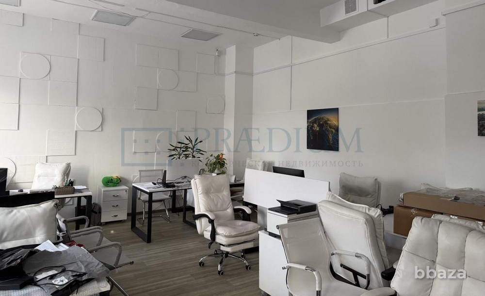 Сдается офисное помещение 403 м² Москва - изображение 1