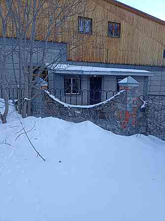 Здание площадью 314 кв.м с земельным участком Россия