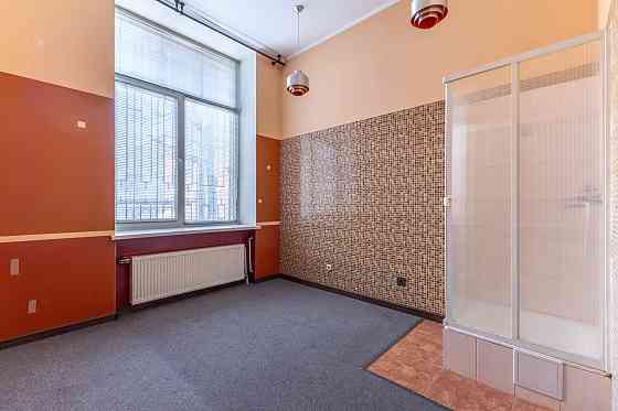 Продается ПСН 201.7 м2 Санкт-Петербург