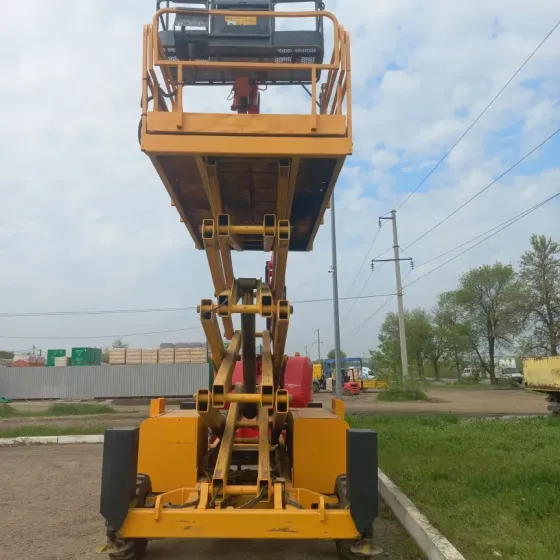 Купить ножничный подъёмник , б/у / Продажа самоходных подъёмников Краснодар