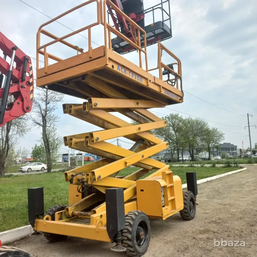 Продажа ножничных подъемников / купить самоходный строительный подъёмник Краснодар - изображение 3