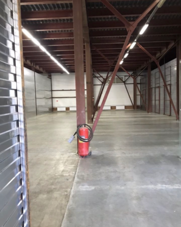 Продается склад 1400 м2 выгодно Нахабино