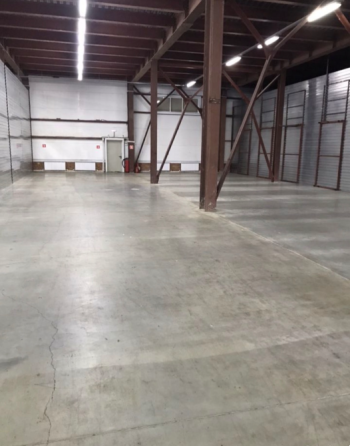 Продается склад 1400 м2 выгодно Нахабино