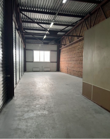 Продается склад 1400 м2 выгодно Нахабино