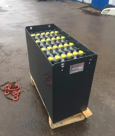 Аккумуляторы тяговые 48 В: обзор поставщика, линейка решений и условия Москва