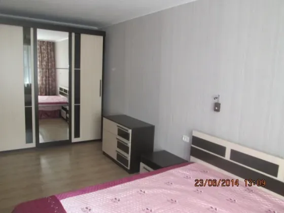 г. Яровое Квартира на берегу озера со всеми удобствами Яровое