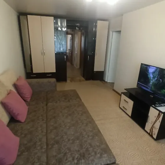 г. Яровое Квартира на берегу озера со всеми удобствами Яровое