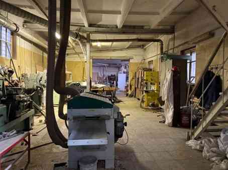 Здание общей площадью 724.9 кв.м, Екатеринбург Екатеринбург