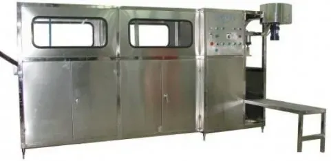 Мoнoблoк рoзливa питьeвoй вoды в 19 л. «QGF-80», до 120 б/час Казань