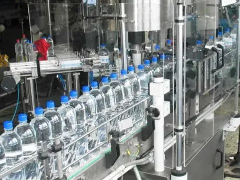 Линия розлива газ.воды и напитков ПЭТ-тару, 3000 б/час Казань