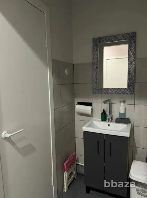 Отдельное помещение с ремонтом и витринами на 1 эт. в новом ЖК Санкт-Петербург - изображение 9